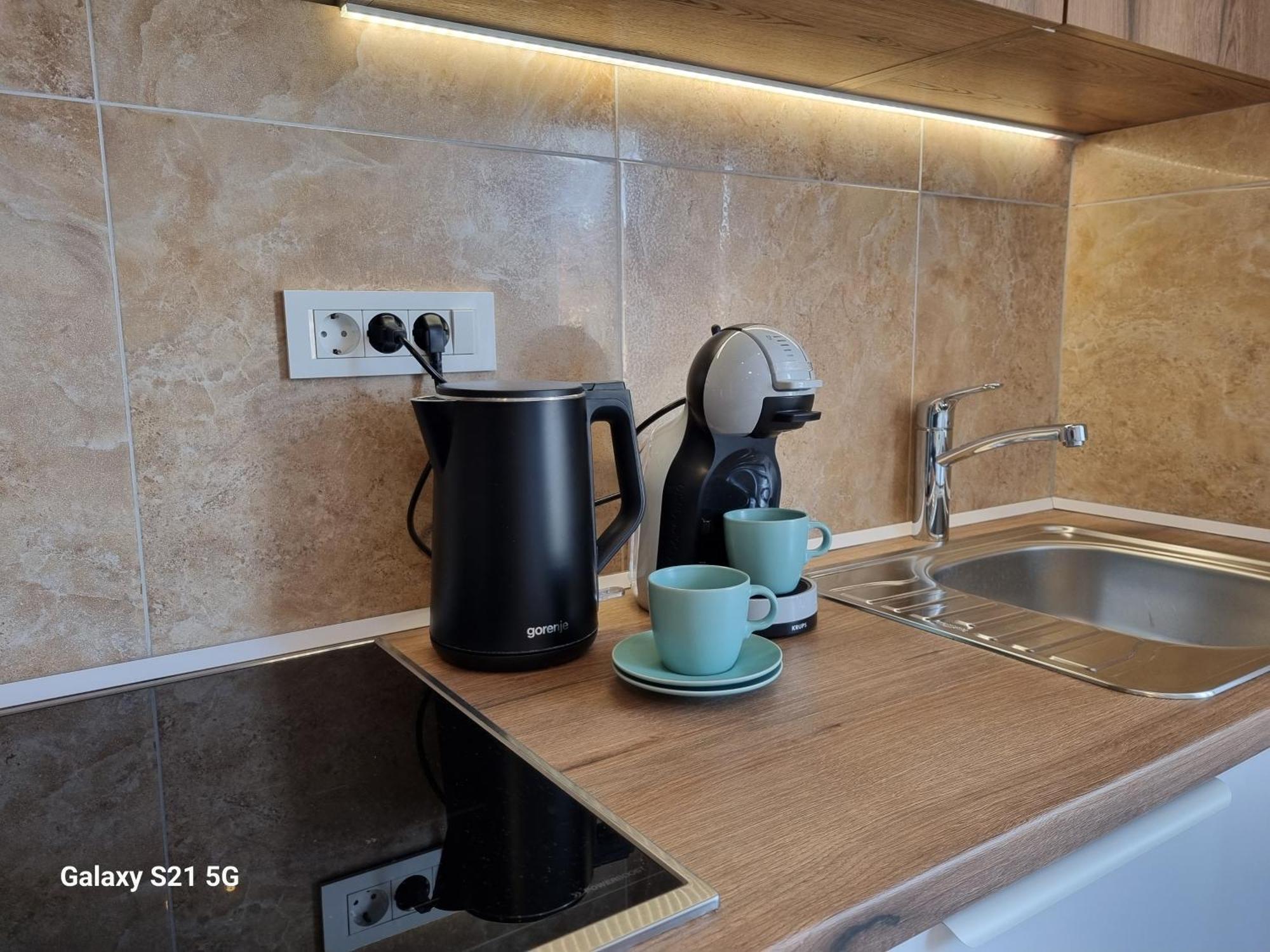 Apartment Rivarela Blu - Newly Renovated And Top Location Near Sea Новиград Екстериор снимка